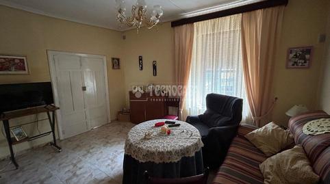 Foto 5 de Casa adosada en venda a Baeza, Jaén