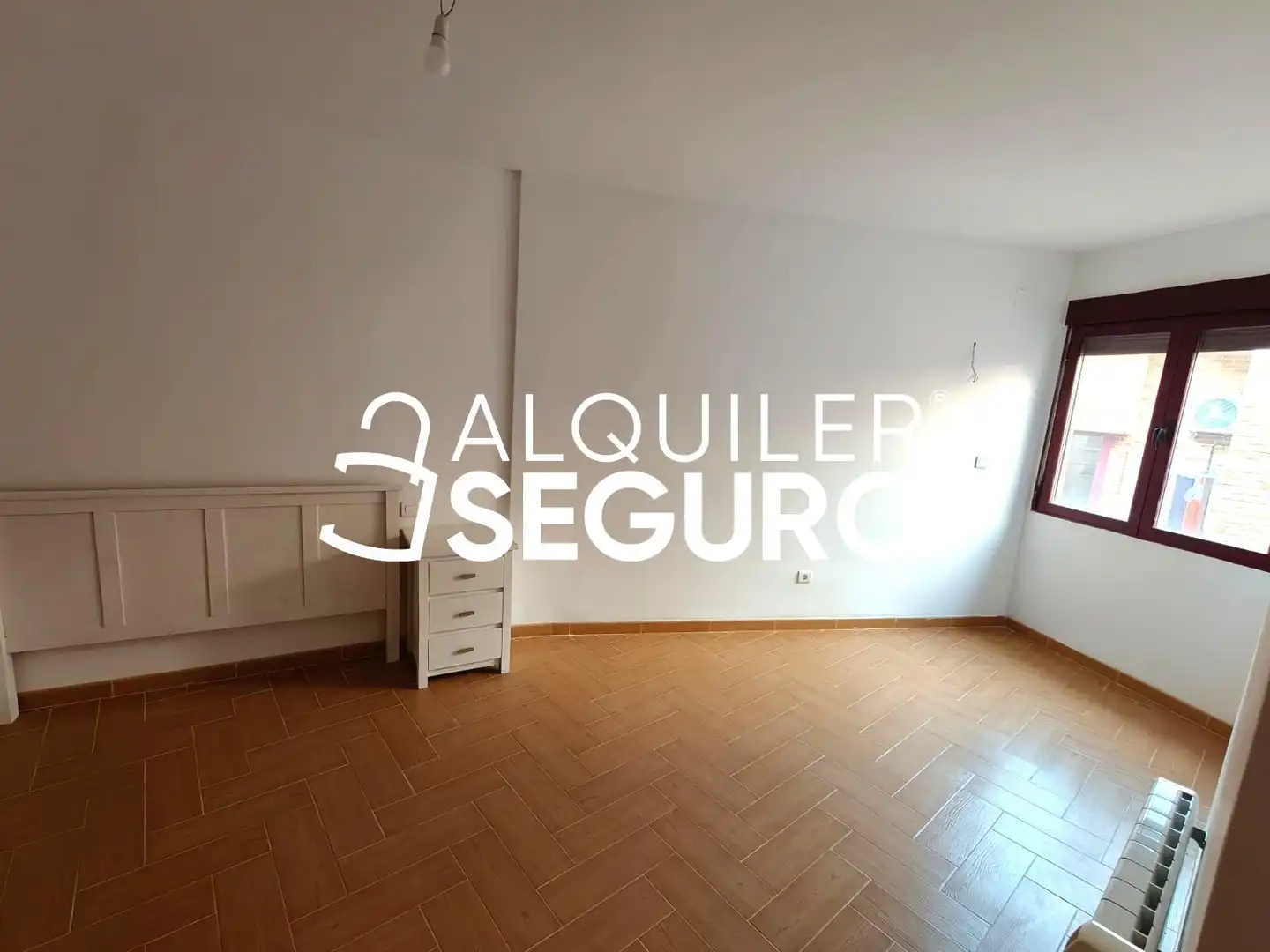 Schlafzimmer von Wohnung zur Miete in Mocejón mit Heizung