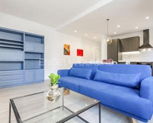Sala d'estar de Apartament de lloguer en  Barcelona Capital amb Aire condicionat, Calefacció i Parquet