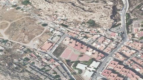 Foto 2 de Piso en venta en Avenida Largo Caballero, Esperanza - Quemadero, Almería Capital