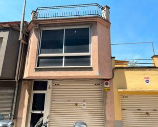 Vista exterior de Casa adosada en venda en Mollet del Vallès