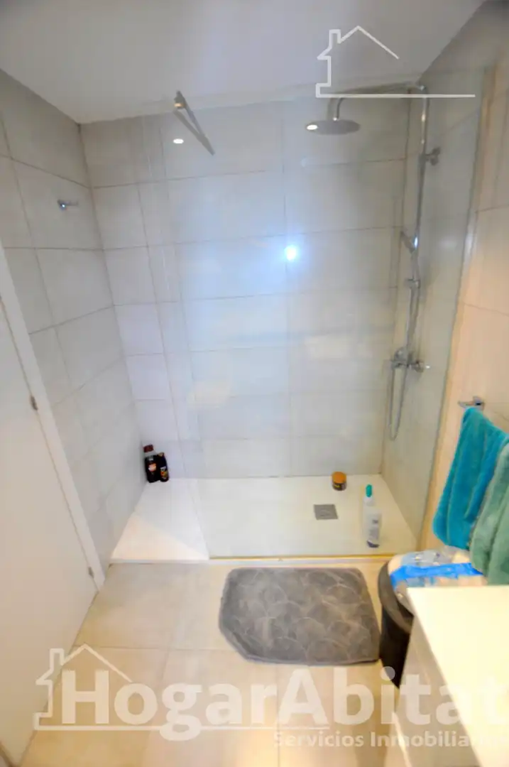 Baño de Piso en venta en Manises con Amueblado y Balcón