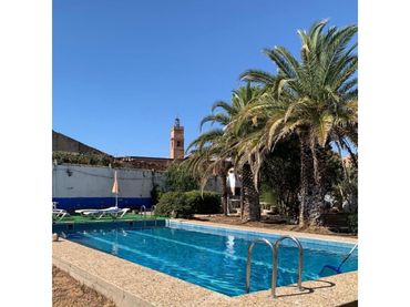 Detached house with pool for sale in Brazatortas