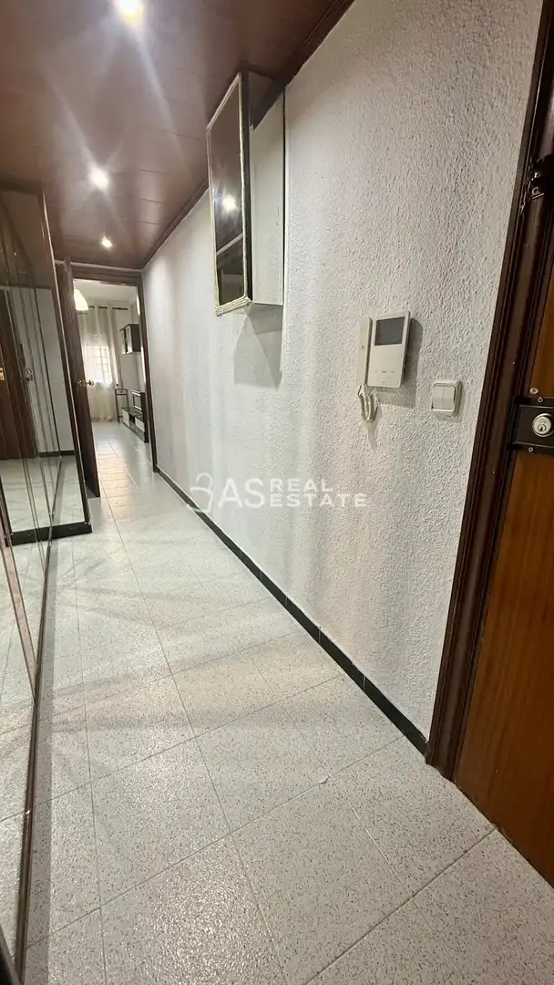 Wohnung zum Verkauf in Sant Joan Despí mit Klimaanlage und Möbliert