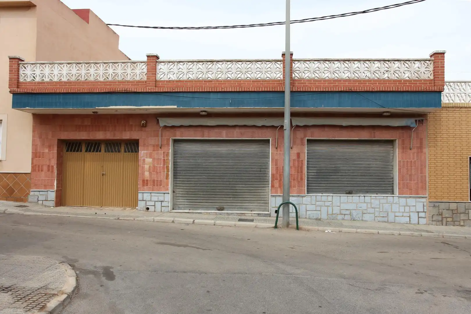 Vista exterior de Casa o xalet en venda en Cartagena amb Terrassa i Traster