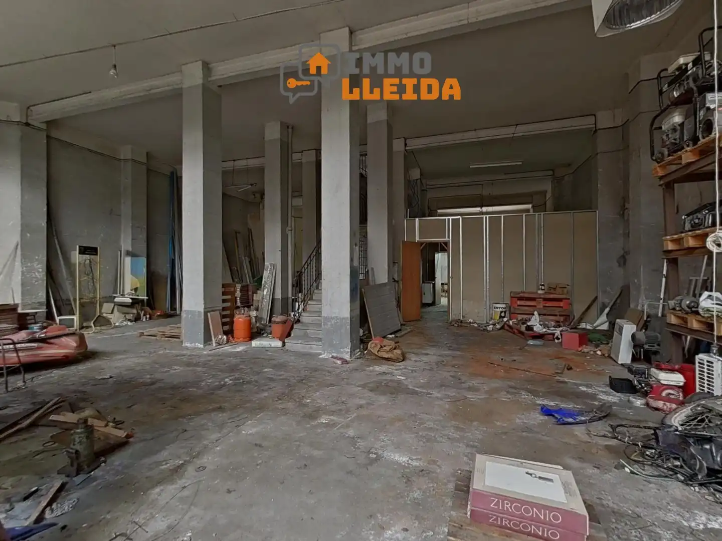 Local comercial en venda a Carrer Carrer Anselm Clavé 34, imagen 9