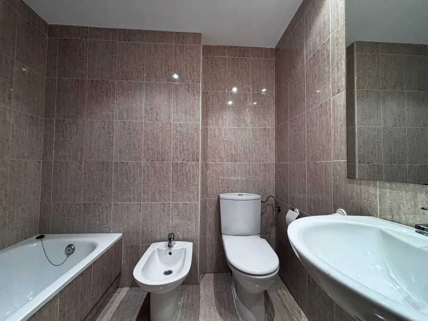 Badezimmer von Wohnungen zum Verkauf in Burgos mit Heizung