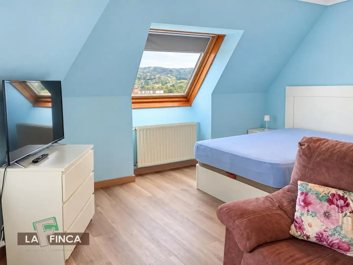 Habitación de Estudio de alquiler en HUCA - La Cadellada