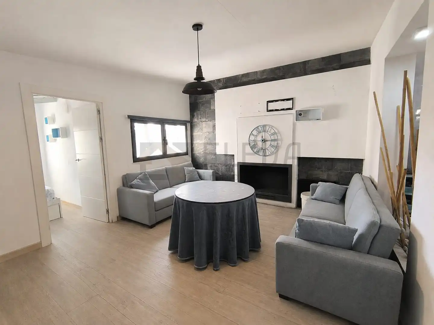 Sala de estar de Finca rústica en venta en La Roda con Jardín privado