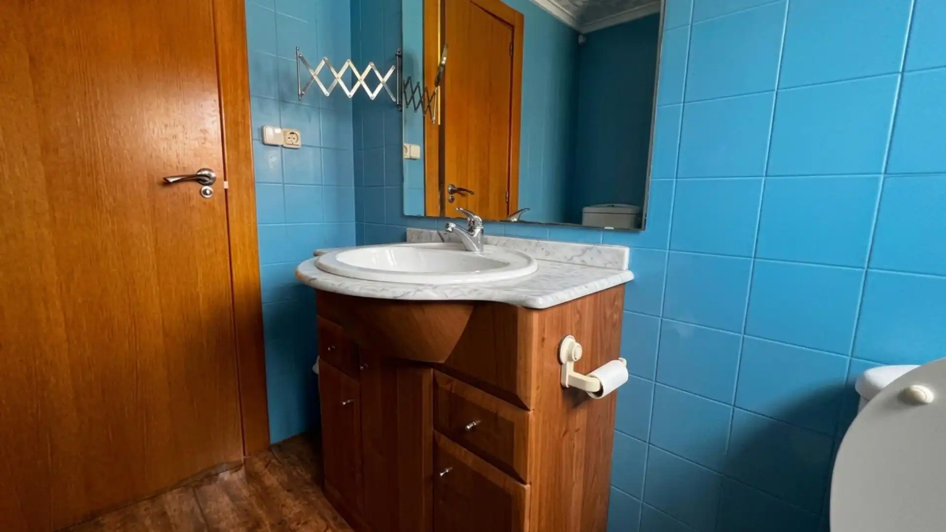 Badezimmer von Wohnung zum Verkauf in Monóvar  / Monòver mit Heizung und Balkon