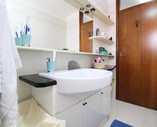 Bathroom of Single-family semi-detached for sale in Algeciras  with Air Conditioner