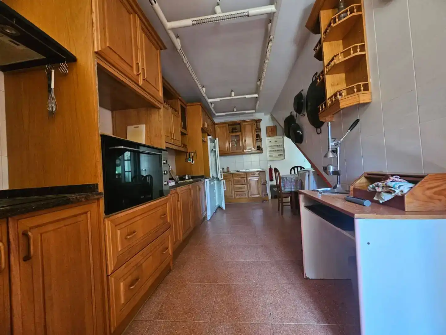 Cuina de Casa o xalet en venda en Navahermosa amb Aire condicionat, Piscina i Balcó