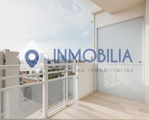 Balcony of Flat for sale in  Madrid Capital  with Air Conditioner, Heating and Terrace