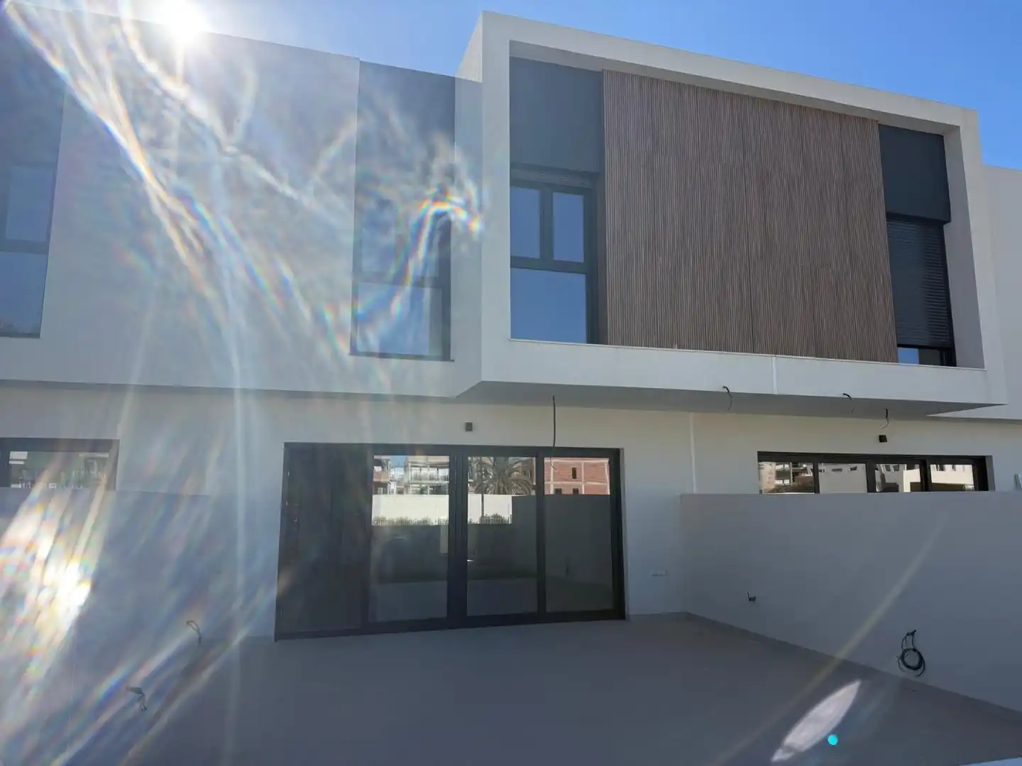 Vista exterior de Casa o chalet de alquiler en El Ejido con Jardín privado, Terraza y Piscina comunitaria