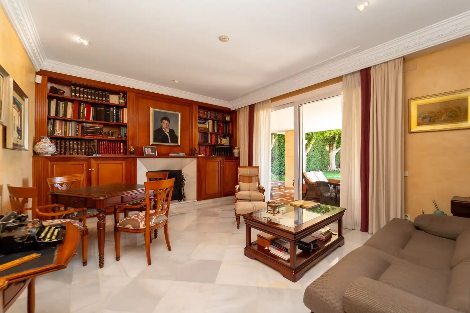 Sala de estar de Casa o chalet en venta en Alicante / Alacant con Calefacción, Jardín privado y Terraza