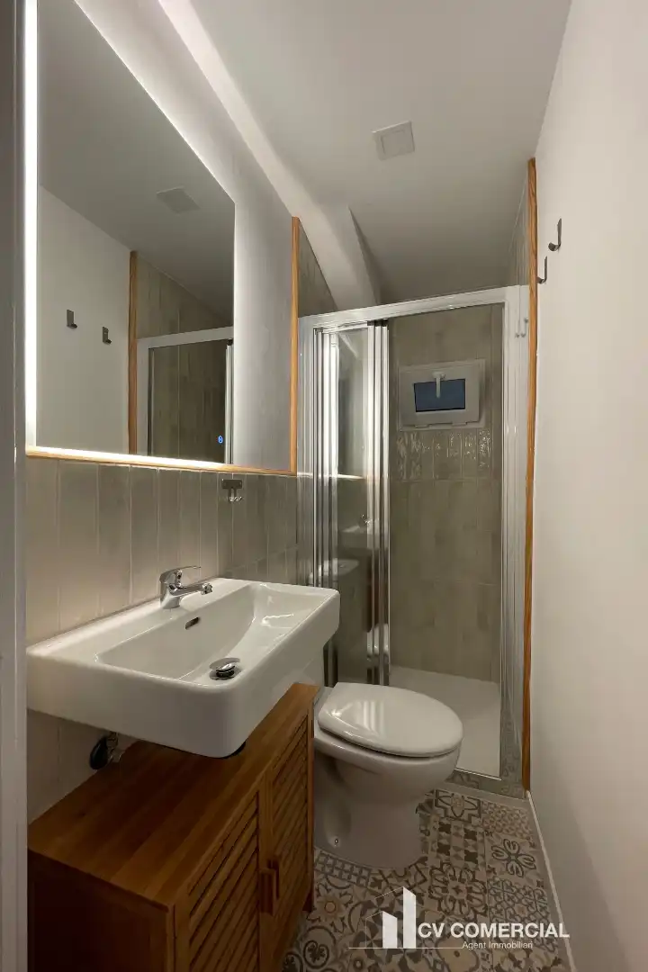 Bathroom of Office for rent in Barcelona