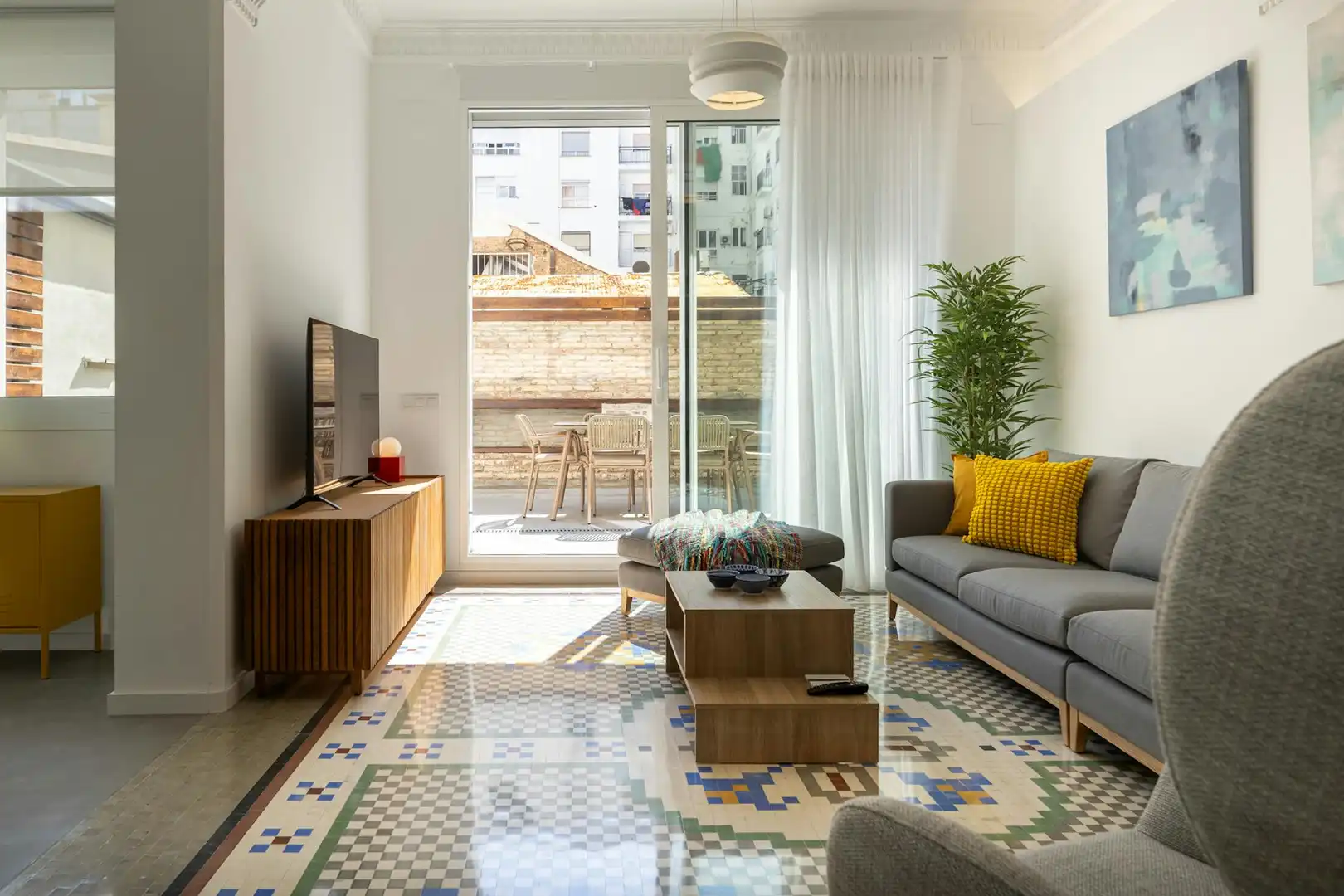 Living room of Flat for rent in Valencia  with Air Conditioner, Heating and Furnished