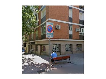 Local comercial en venda a Calle Arturo Soria