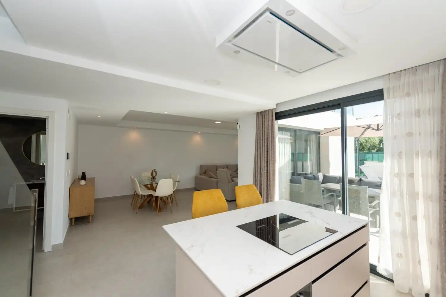Küche von Haus oder Chalet zur Miete in El Campello mit Klimaanlage, Privatgarten und Terrasse