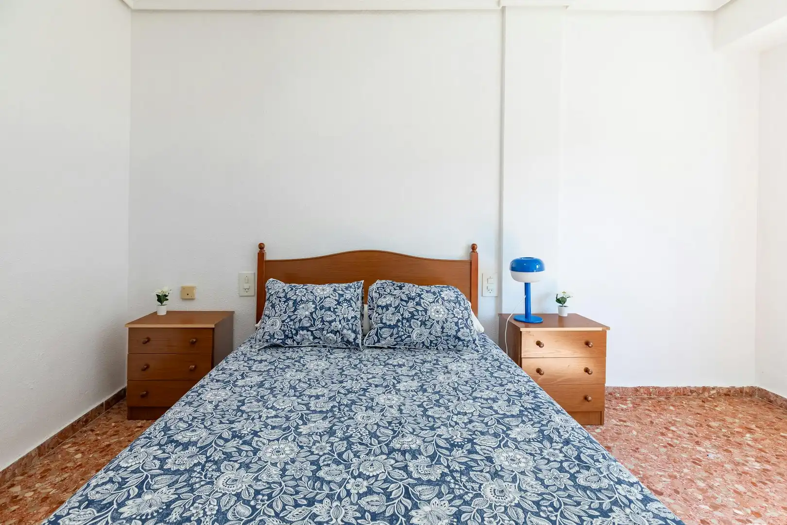 Bedroom of Flat for share in Valencia  with Furnished and Washing machine