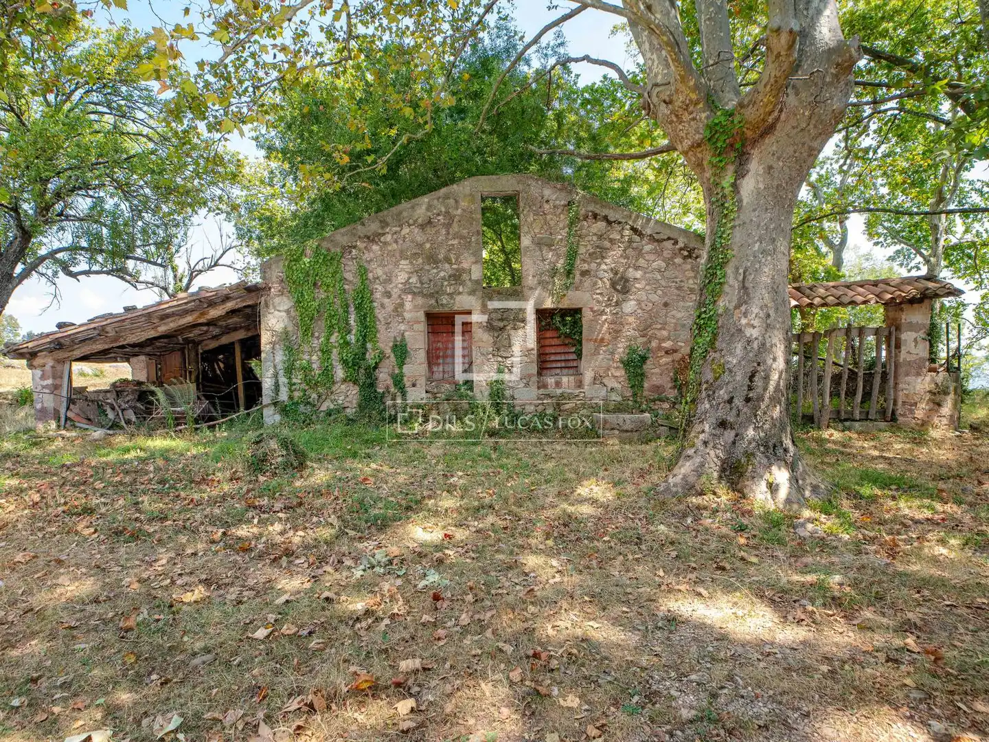 Country house zum Verkauf in Les Planes d'Hostoles