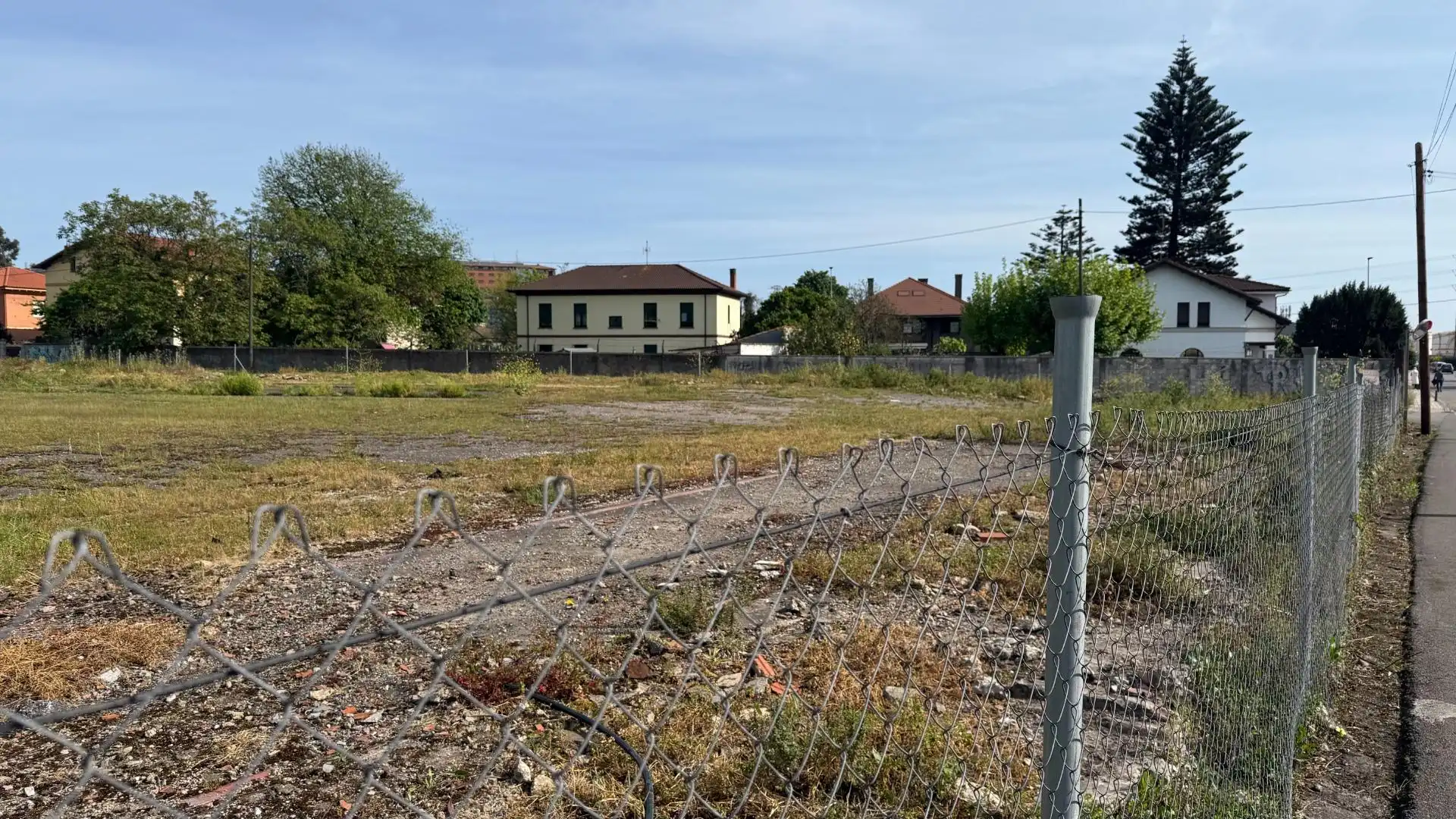 Residencial en venta en CARLOS PRIETO, 16, Jove
