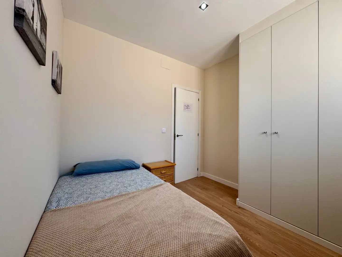 Habitación de Apartamento en venta en Cáceres con Aire acondicionado, Calefacción y Amueblado