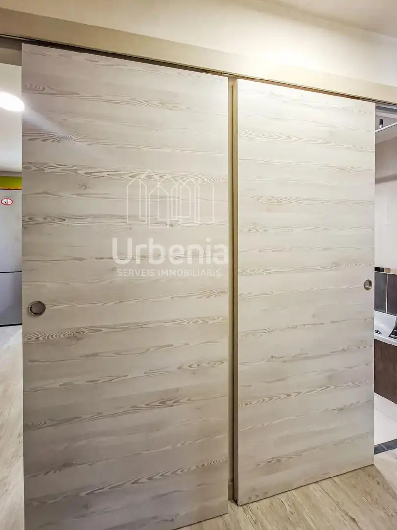 Schlafzimmer von Wohnung zum Verkauf in Mataró mit Klimaanlage, Heizung und Terrasse