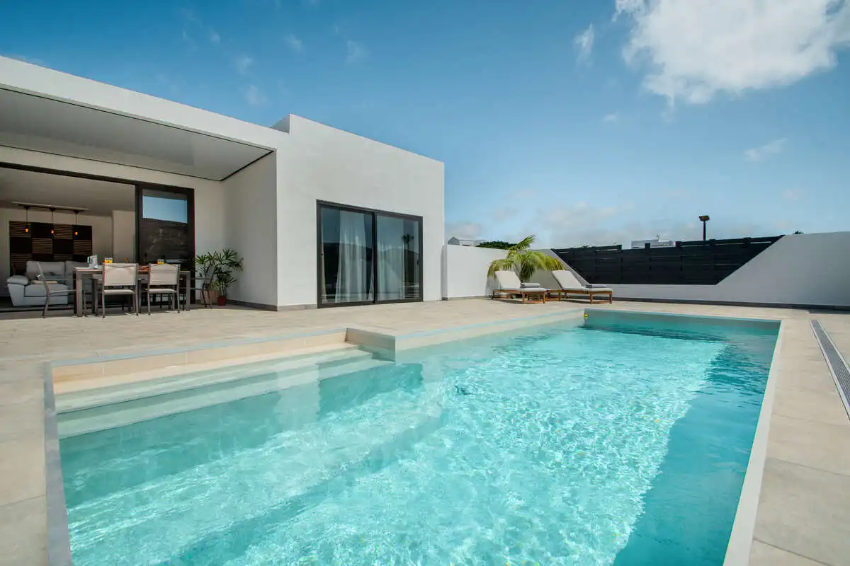 Piscina de Casa o xalet en venda en Yaiza
