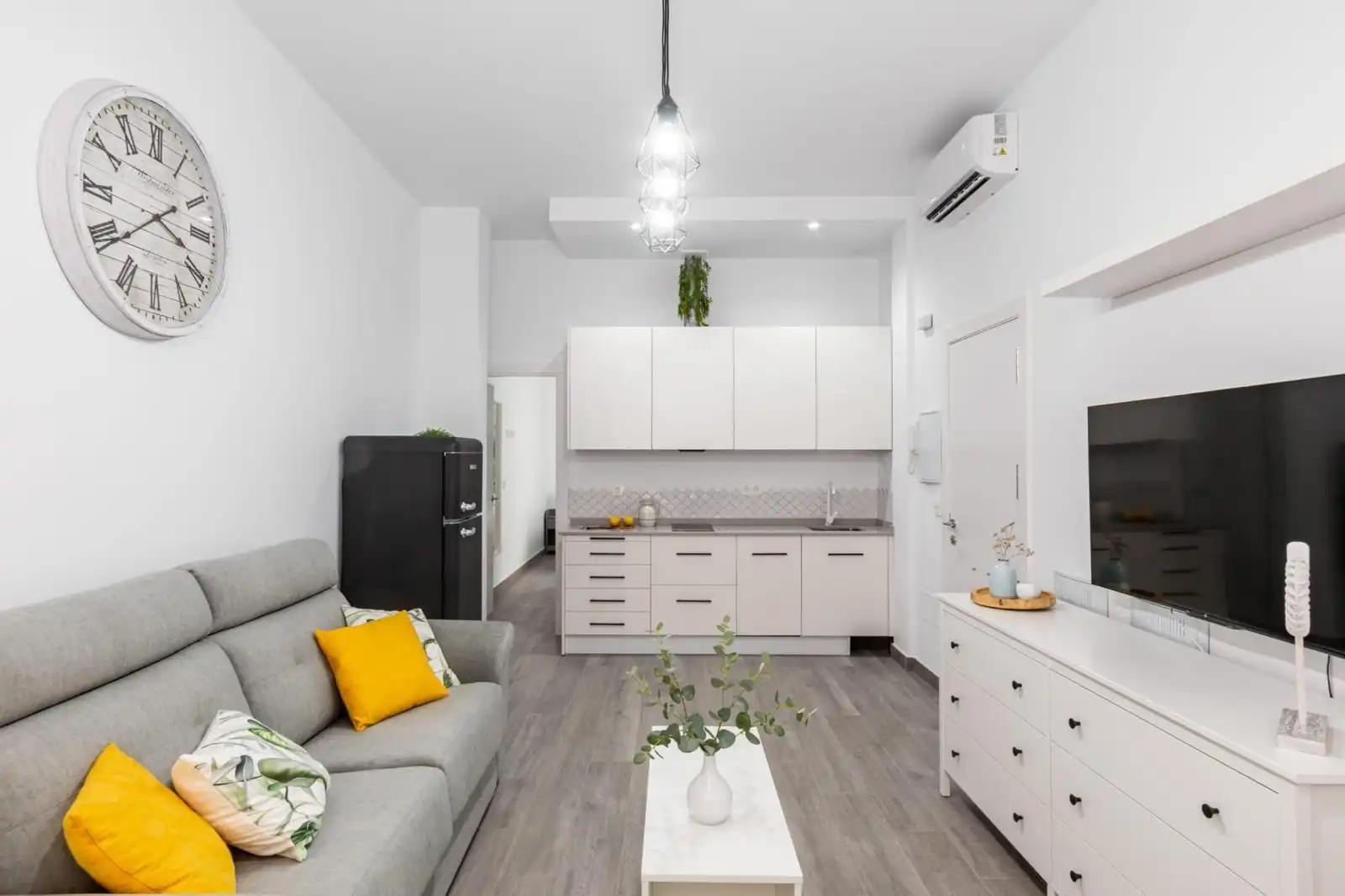 Apartamento de alquiler en Avenida Avenida Andalucía, Centro