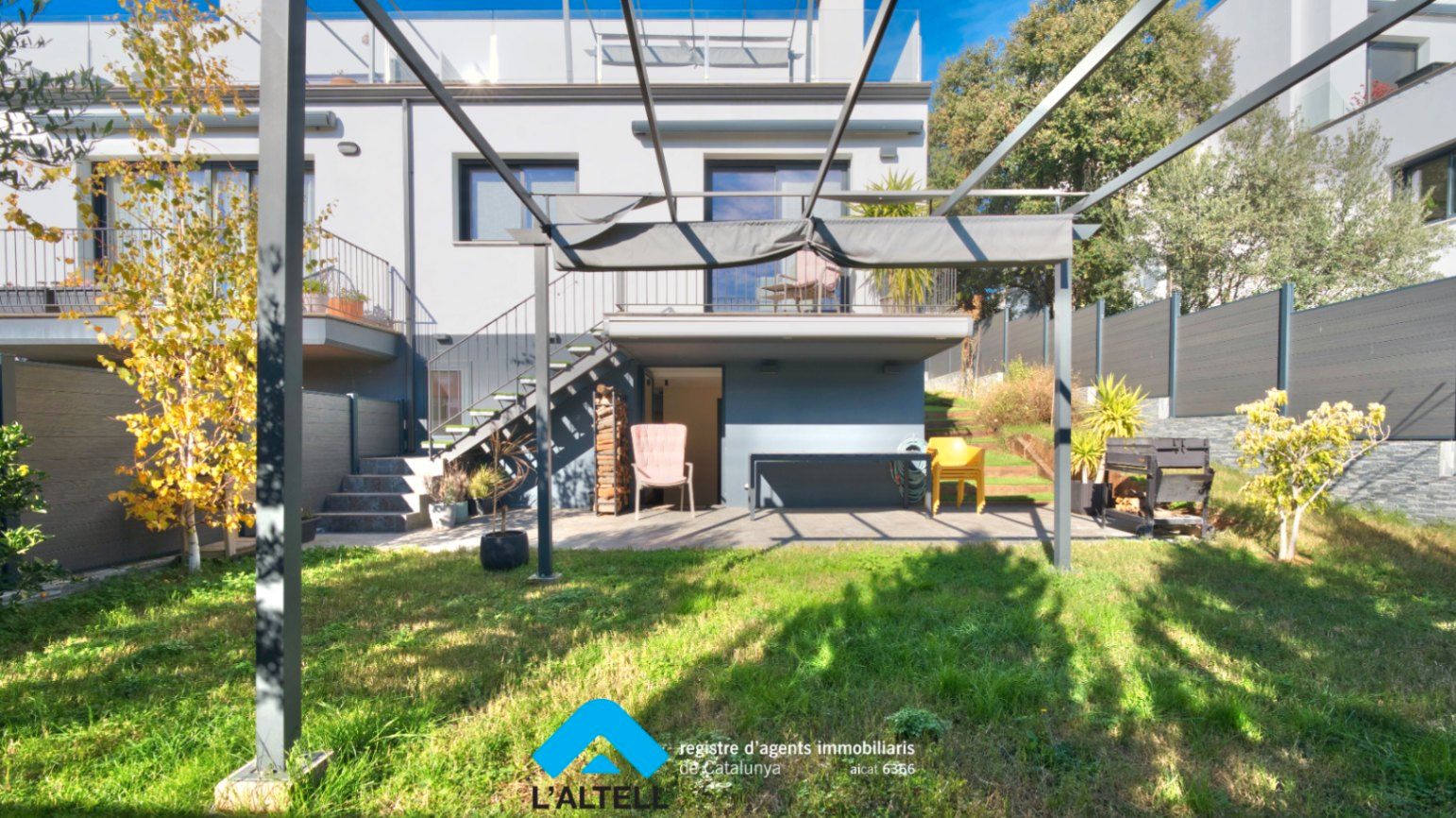 Garden of Single-family semi-detached for sale in L'Ametlla del Vallès  with Air Conditioner, Heating and Private garden