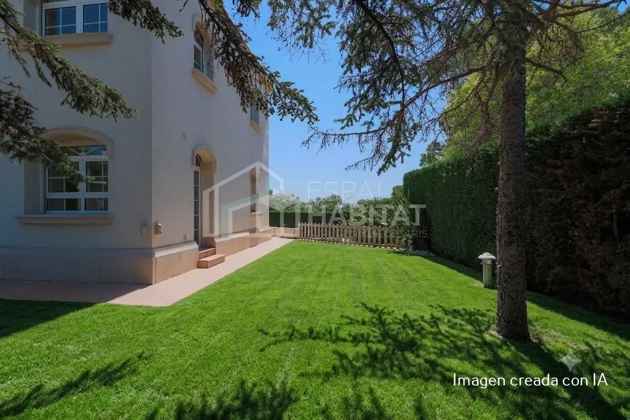 Jardí de Casa o xalet en venda en Vilassar de Dalt amb Calefacció, Jardí privat i Terrassa