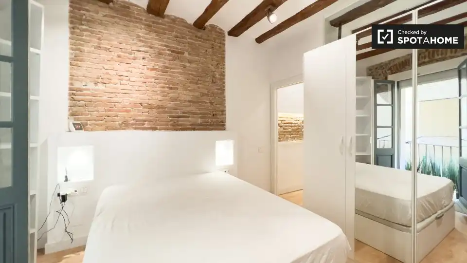 Piso con terraza en alquiler en Ciutat Vella, imagen 12