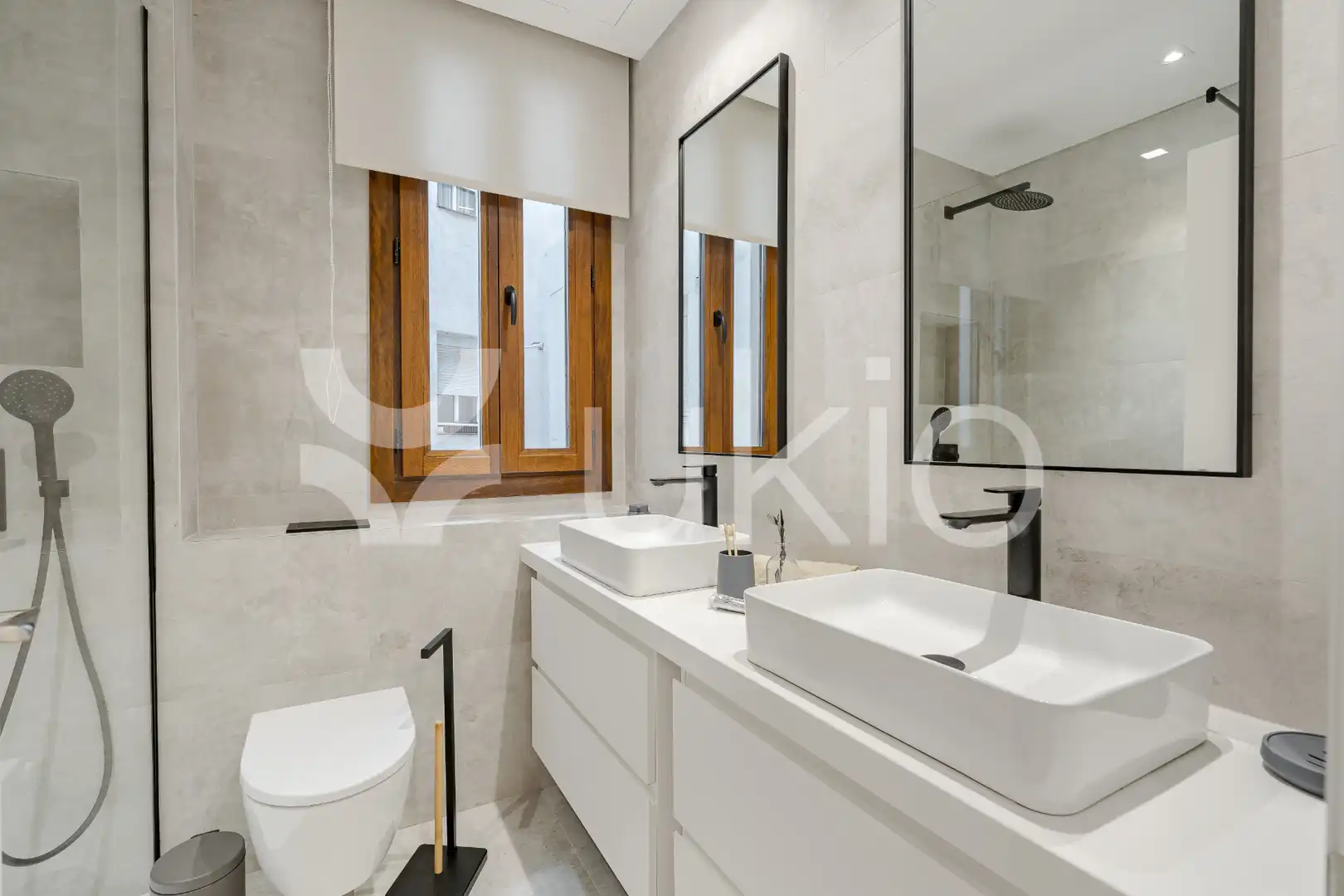 Badezimmer von Wohnungen zur Miete in Madrid mit Klimaanlage, Heizung und Terrasse