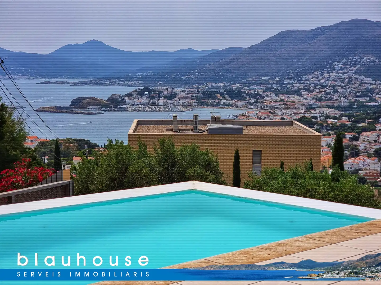 Piscina de Casa o chalet en venta en Llançà con Aire acondicionado, Calefacción y Jardín privado