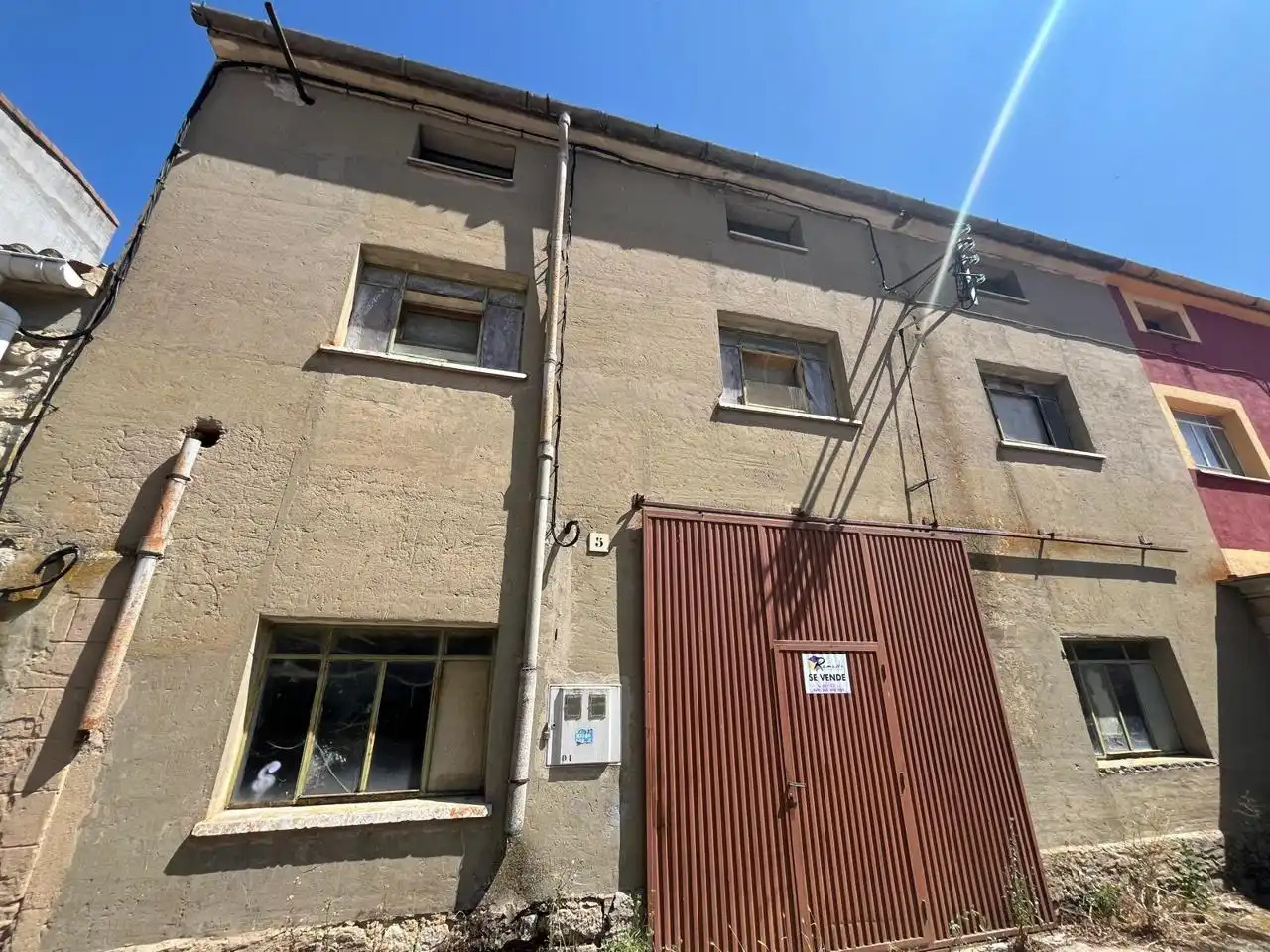 Vista exterior de Edificio en venta en Merindad de Río Ubierna