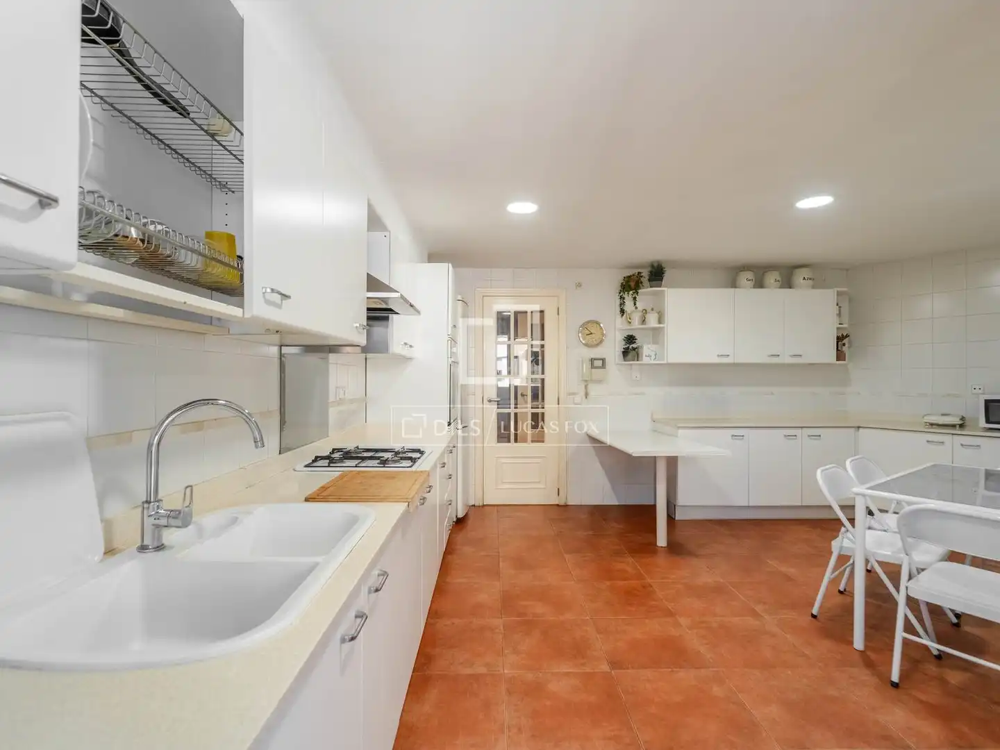 Kitchen of Flat for rent in El Pla del Real