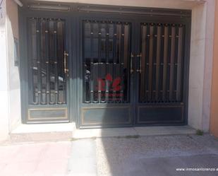 Exterior view of Garage for sale in  Madrid Capital