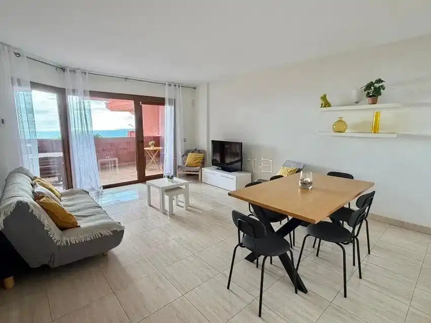 Living room of Attic for sale in Benalmádena  with Air Conditioner, Private garden and Terrace