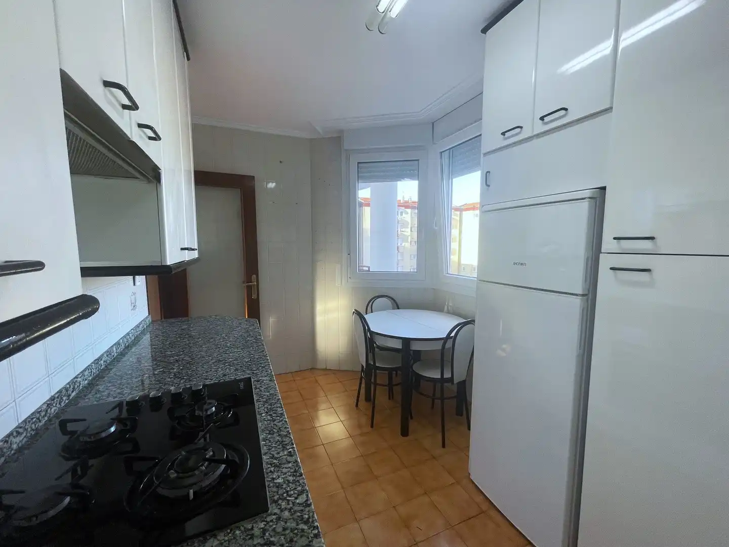 Flat for rent in Paseo Menéndez Pelayo, Brazomar