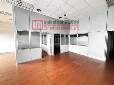 Oficina con ascensor en venta en Coslada pueblo