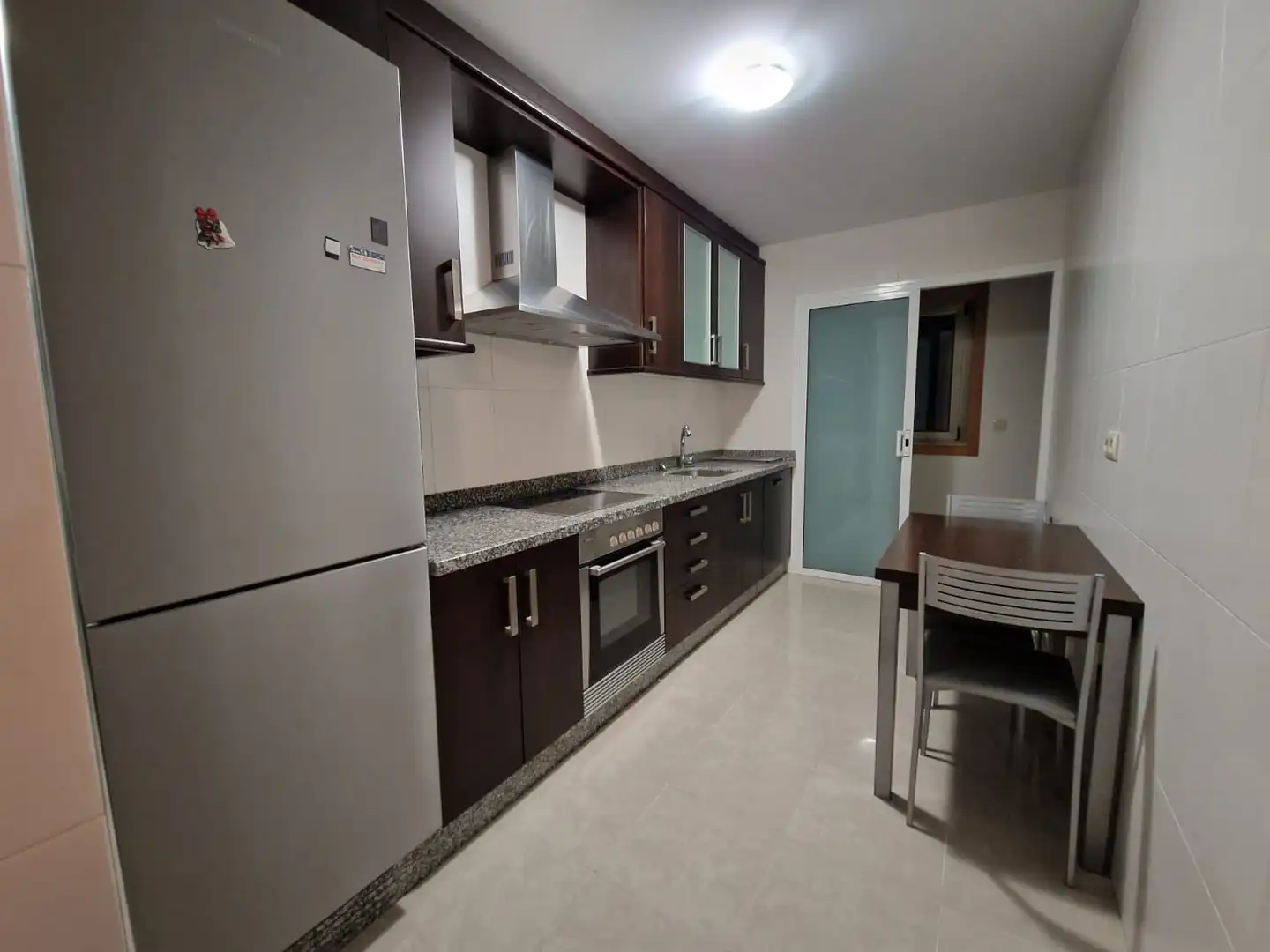 Cocina de Dúplex de alquiler en Ordes con Calefacción, Parquet y Terraza