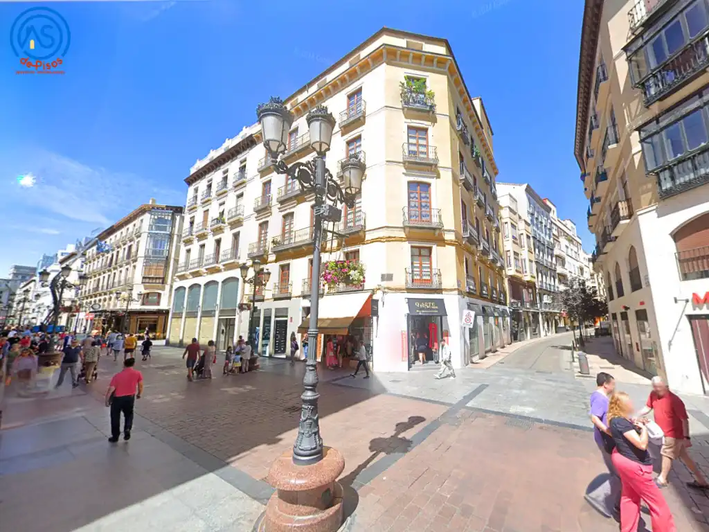 Wohnung zur Miete in Calle de Santa Isabel, 13, Alfonso