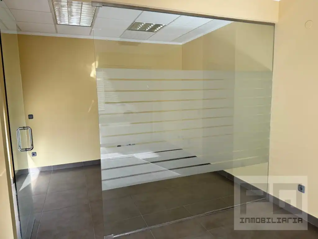 Local comercial en venta en Calle Virgen De La Soterraña, imagen 6