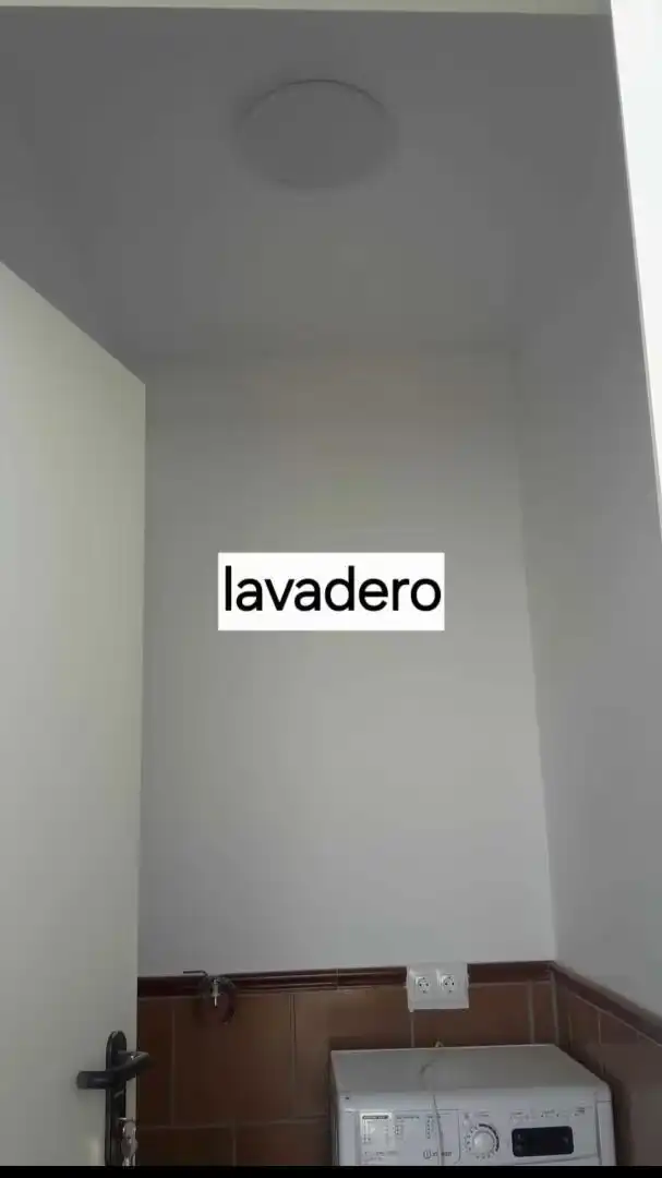 Casa adosada en venta en Calle Pablo Iglesias, Brenes
