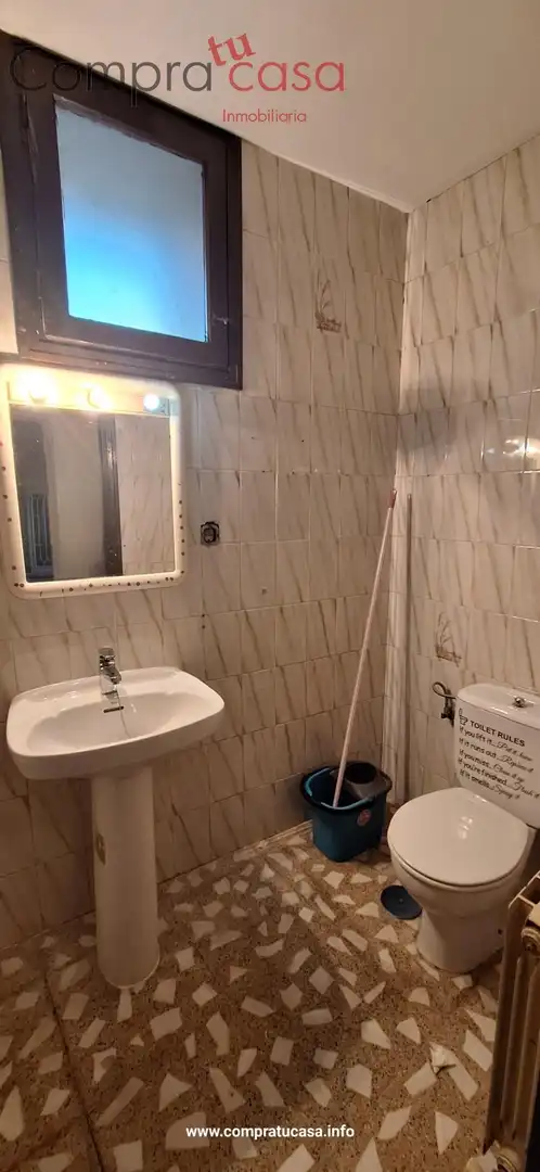 Baño de Finca rústica en venta en Carbonero el Mayor con Calefacción, Terraza y Trastero