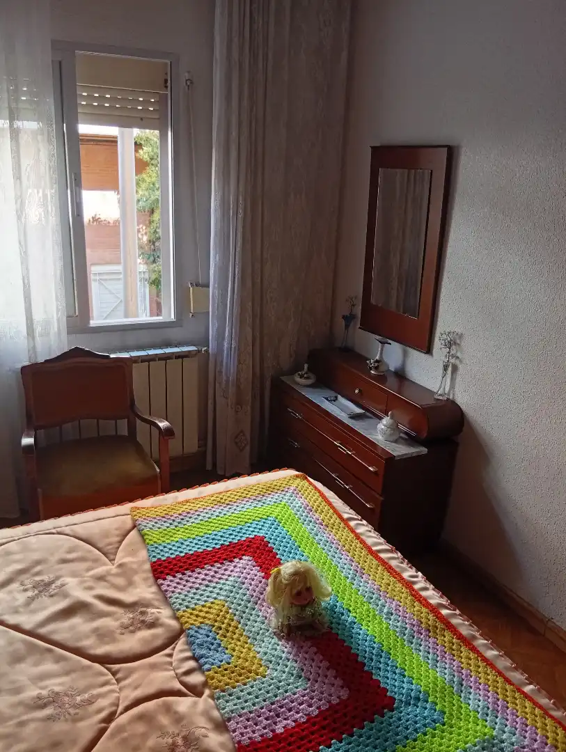 Habitación de Piso en venta en Madrid con Calefacción, Terraza y Amueblado