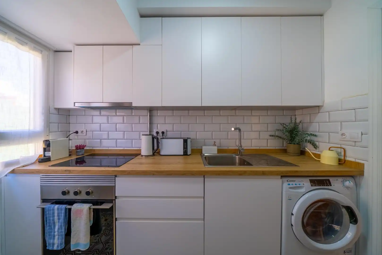 Cuina de Apartament de lloguer en Alicante / Alacant amb Moblat i Balcó