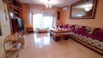 Living room of Single-family semi-detached for sale in Yuncos  with Air Conditioner and Terrace