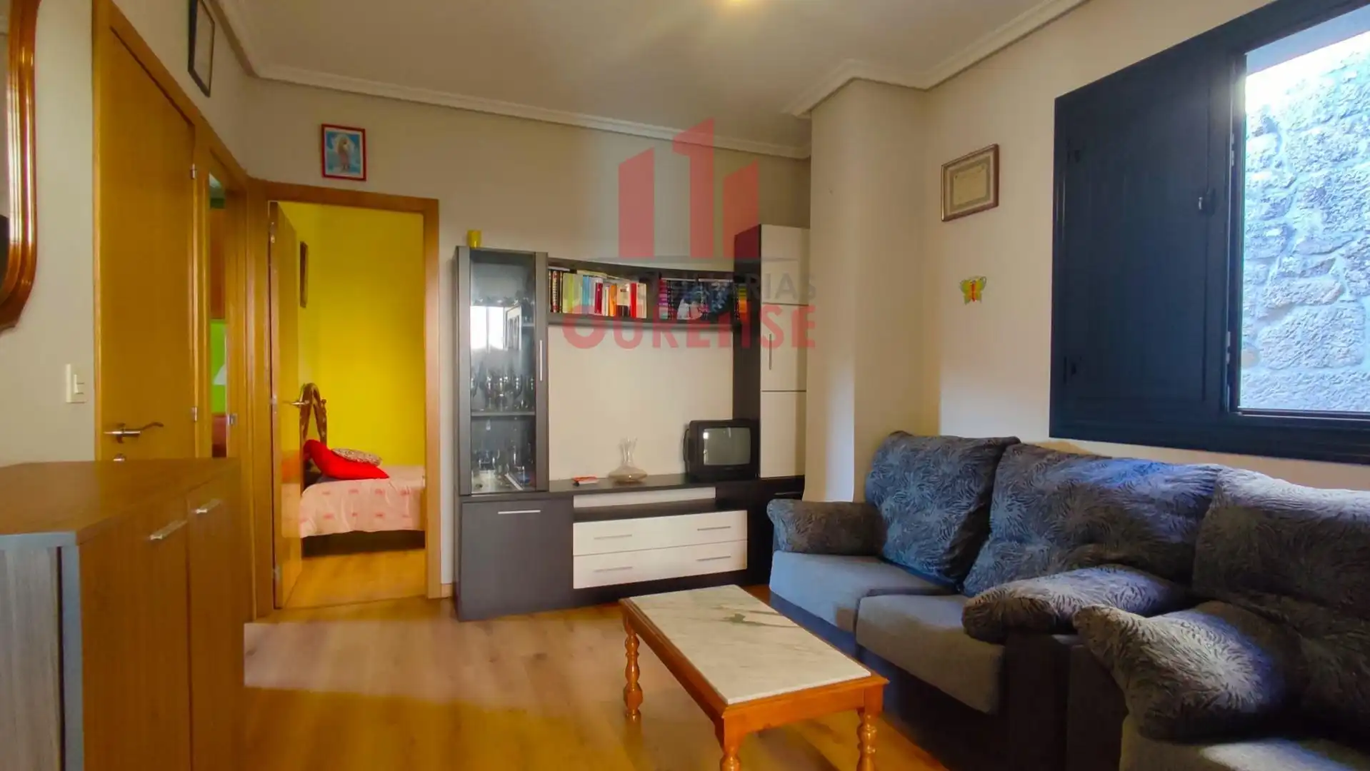 Sala d'estar de Casa o xalet en venda en Ourense Capital  amb Calefacció, Jardí privat i Traster